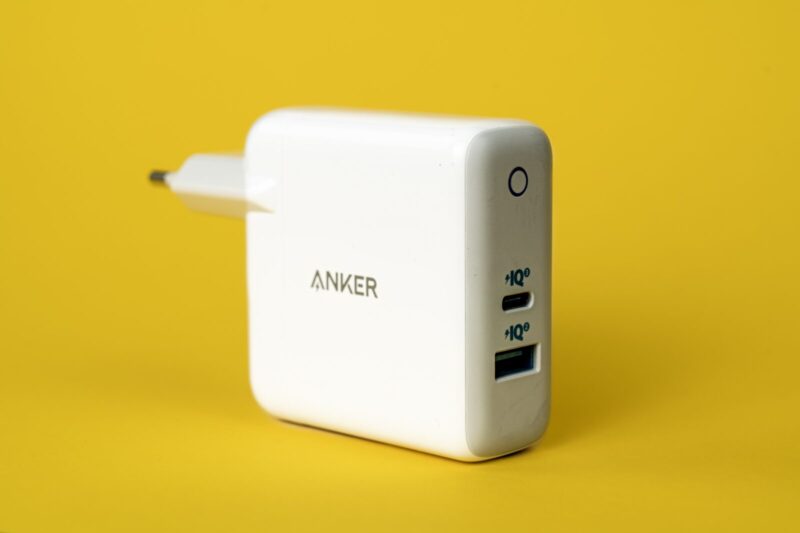 USB充電器おすすめ１２選 複数ポート搭載モデルやスマホ充電に便利なUSB Type-Cモデルを紹介します |  パソコンとカメラがすきな人のための雑記ブログ（パソカメ）